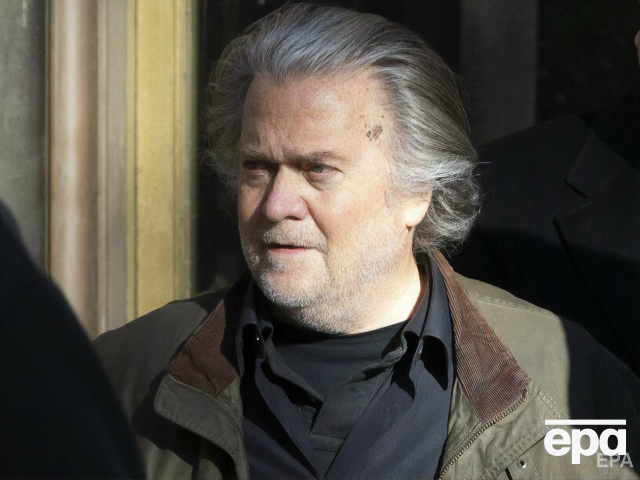 Беннона відпустили за чотири години після затримання