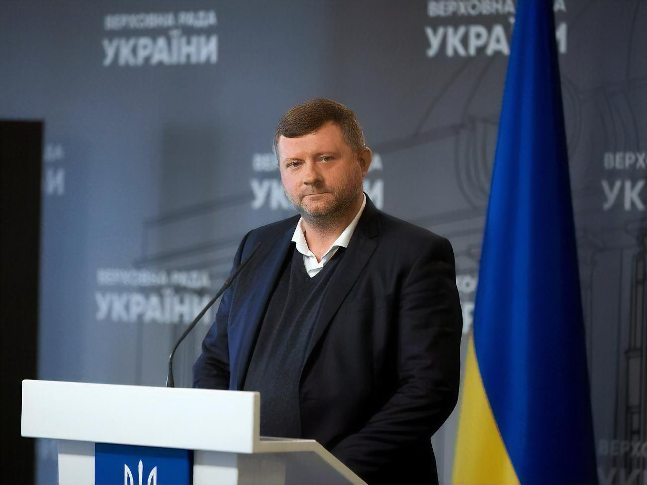 Корниенко подчеркнул, что децентрализация&nbsp;&ndash; не политическое изменение, "она больше связана с хозяйственными вопросами"