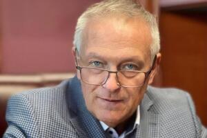 Відставку Баранов пояснив роботою без депутатської більшості "в умовах агресії та деструктиву"