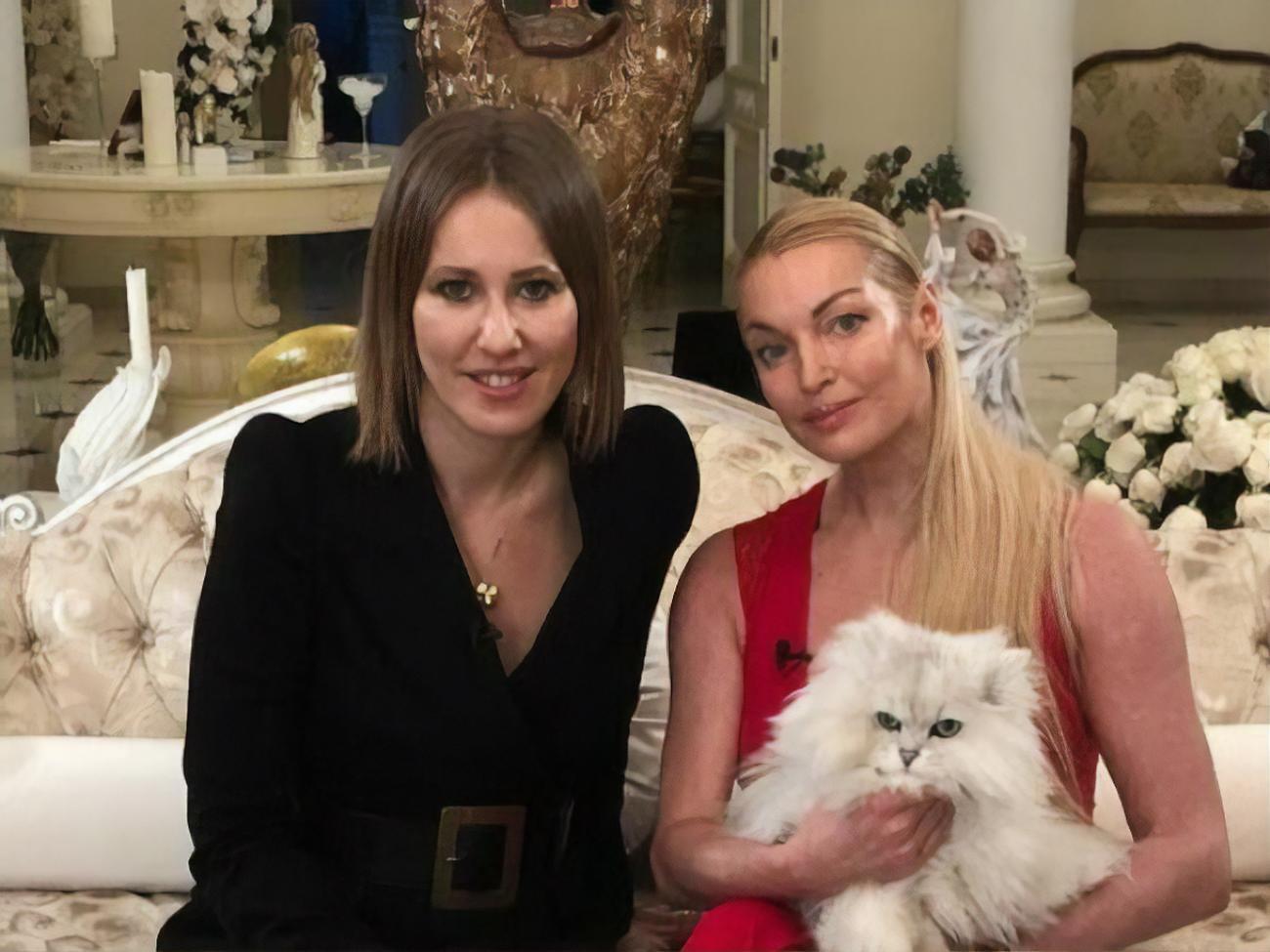 Собчак порівняли з Волочковою