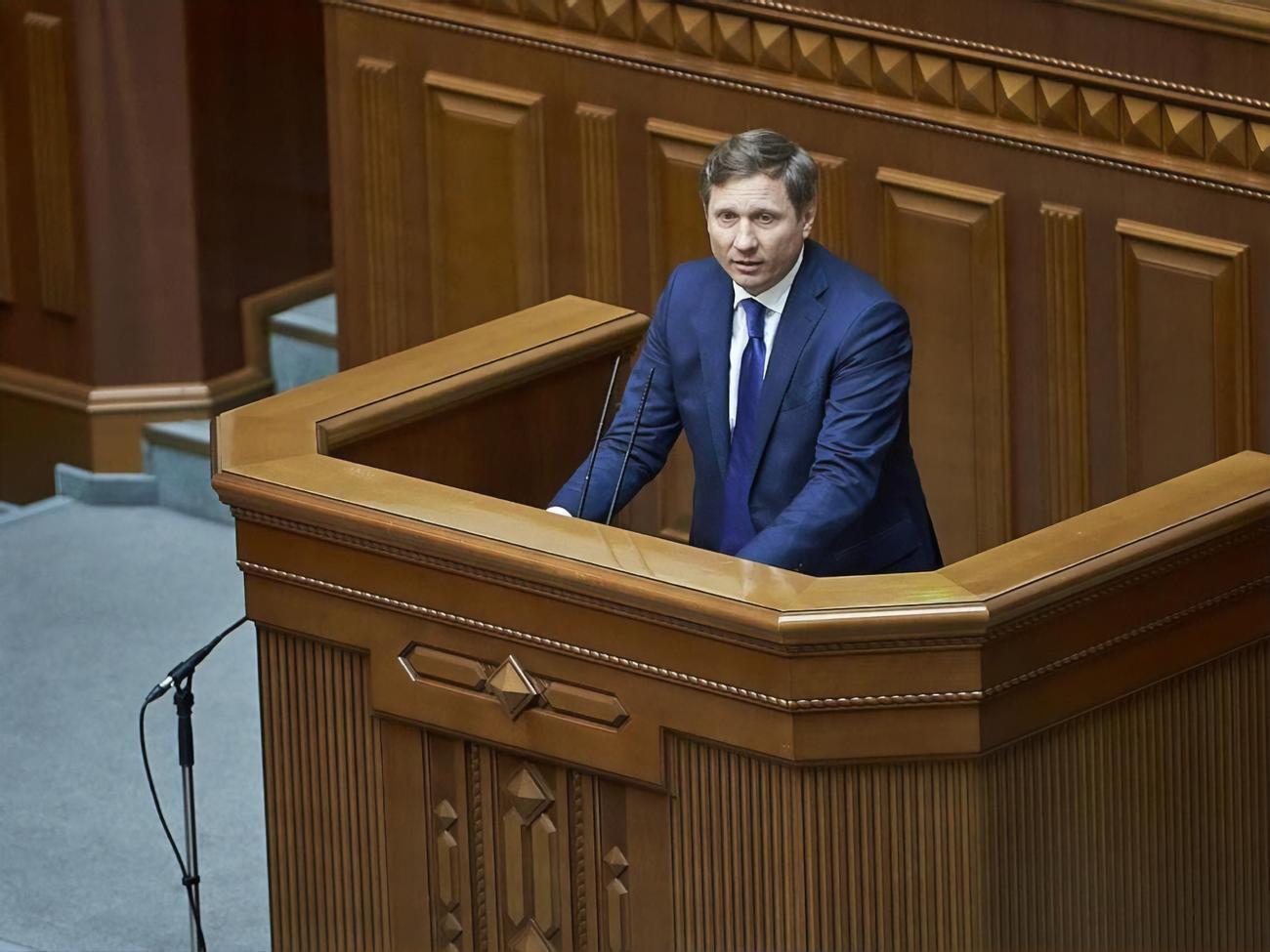 Сергій Шахов: Замість грошей, кисню та ліків МОЗ надіслало до інфекційних лікарень спеціальні перевірки