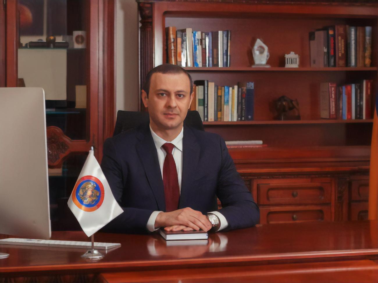Григорян розповів, що прохання до Росії оформляють письмово