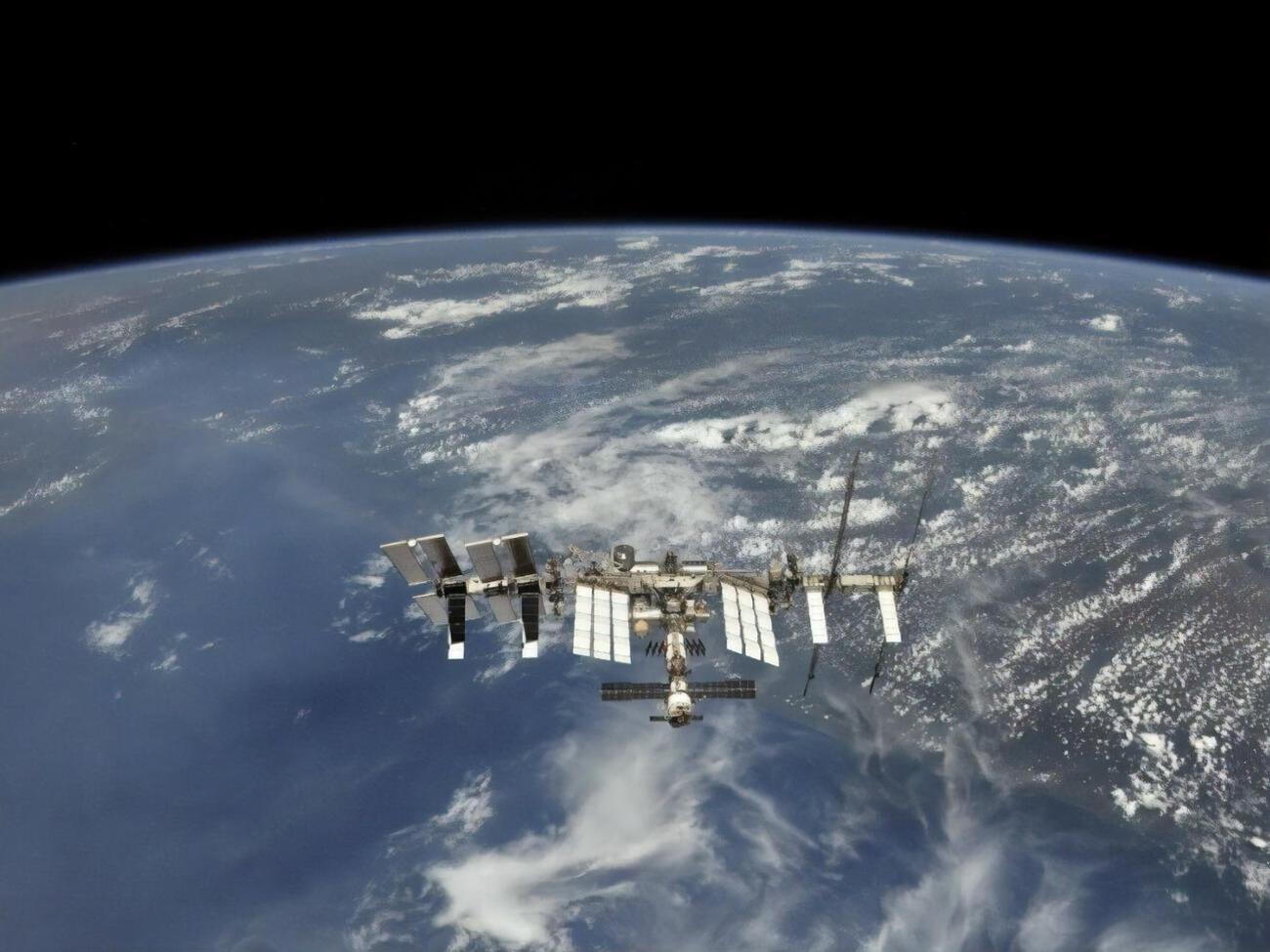 США опасаются, что обломки уничтоженного советского спутника "Космос-1408" могут повредить МКС