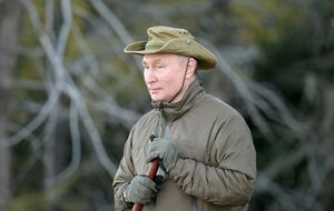 Путин находится у власти в РФ более 20 лет