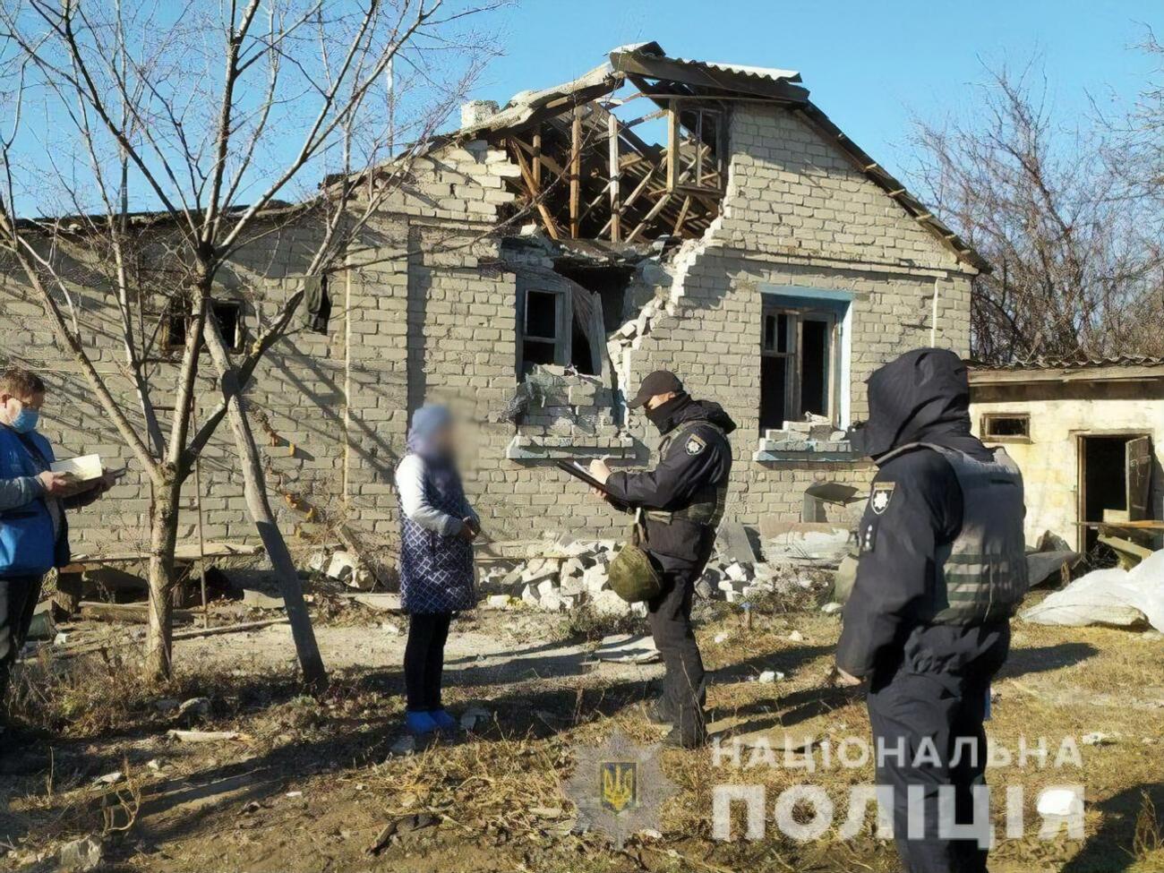 Жители поселка рассказали, что обстрел произошел в 2.30