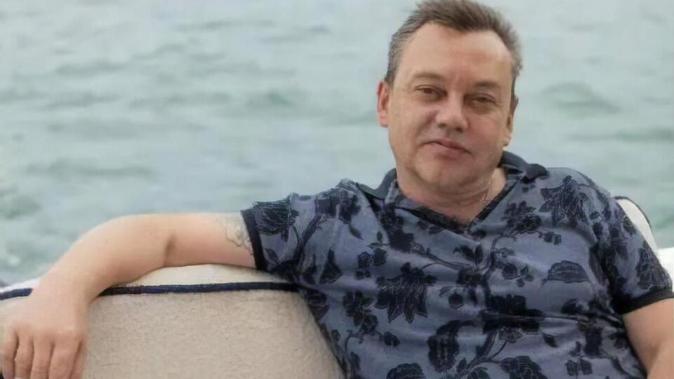 Источники "Миротворца" также вменяют Бибе финансирование массовой постройки церквей Московского патриархата