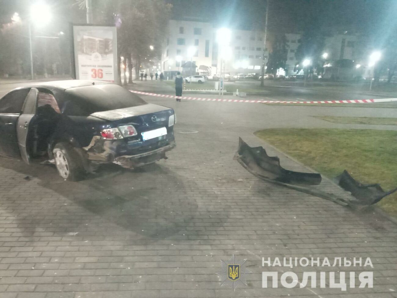 На проспекті Василя Мойсея у Луцьку нетверезий водій Mazda 6 на смерть збив пішохода