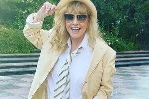 72-летняя Пугачева воспитывает восьмилетних сына и дочь