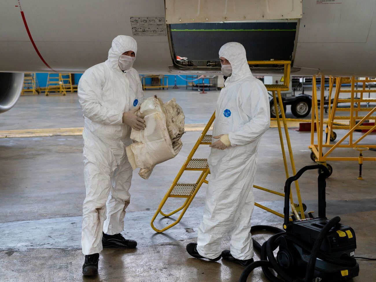 За все время пандемии в Украине заболели более 3 млн человек, умерли от болезни &ndash; 79,5 тыс.