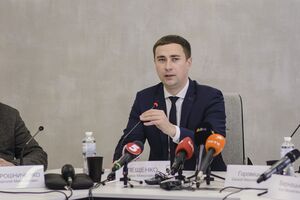 Роман Лещенко: Было очень много разных угроз и непосредственно в отношении меня, и в отношении членов моей семьи, в отношении моих детей