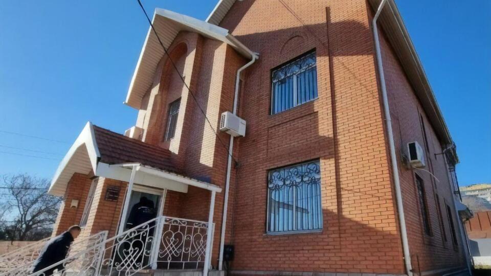 Підозри в недотриманні правил пожежної безпеки в будинку для людей похилого віку вручили трьом людям