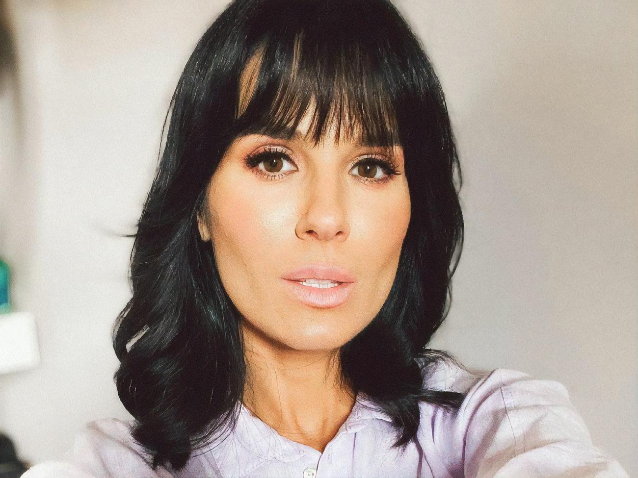 Ефросинина позировала в неглиже