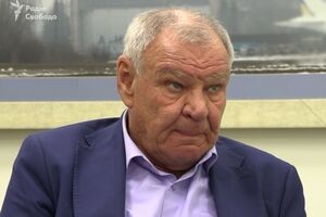 Харченко утверждает, что уже не владеет гостиницей в аннексированном Крыму, сообщают "Схемы"