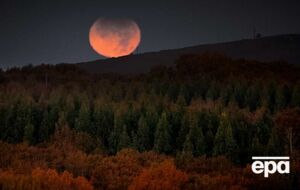 19 ноября лунное затмение будет продолжаться 3,5 часа