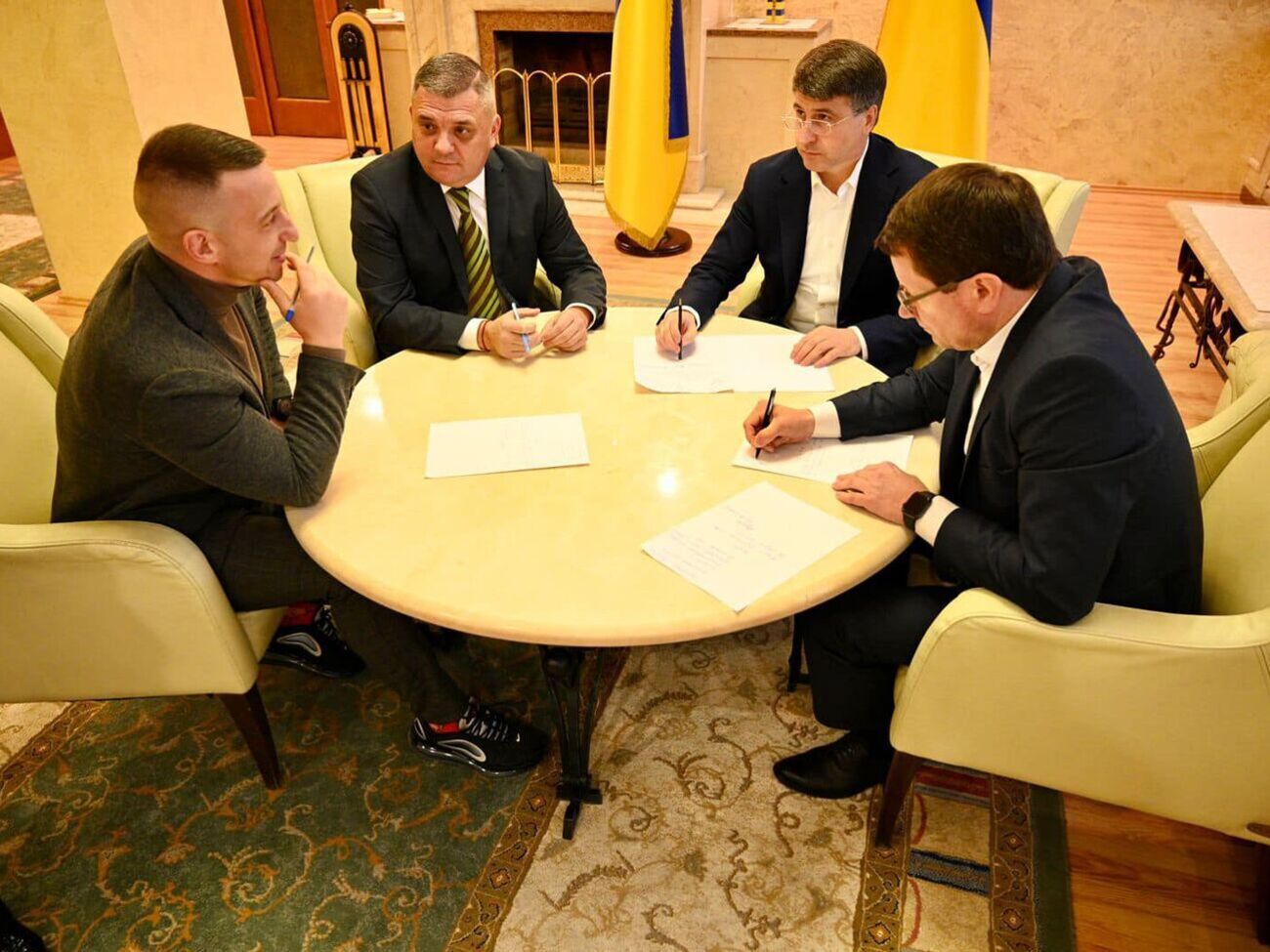 Разом із Полосковим з обладміністрації пішла його команда