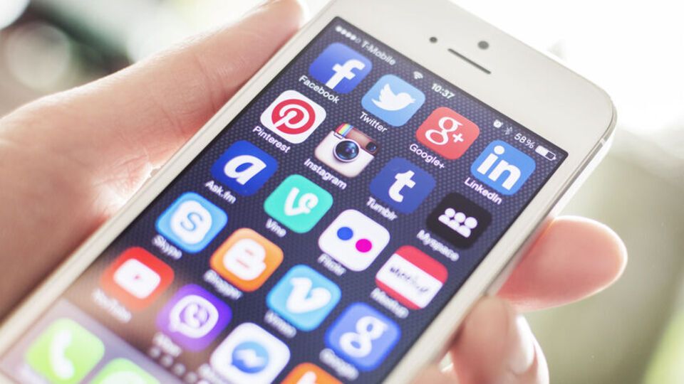 Програму із самостійного ремонту продукції Apple запустять 2022 року