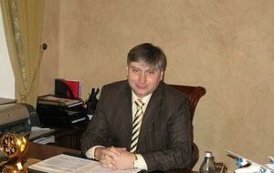 Зонтова, кроме мошенничества и подстрекательства ко взяточничеству, подозревают в недостоверном декларировании