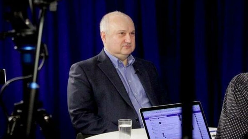 Смешко: Никогда я не докладывал президенту о разведывательных операциях – и даже разведывательную информацию в присутствии третьего лица