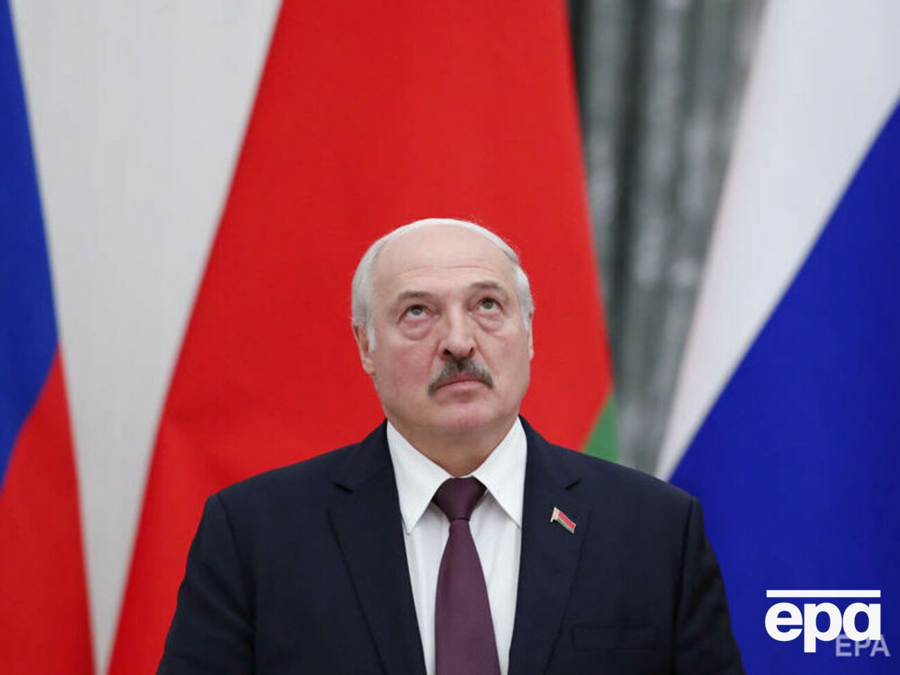 Лукашенко: Не маю наміру затримувати мігрантів на кордоні