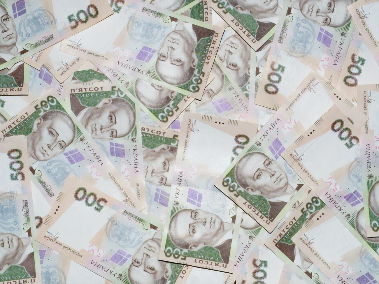 Гривна к доллару подешевела с 26,28 грн/$ до 26,29 грн/$