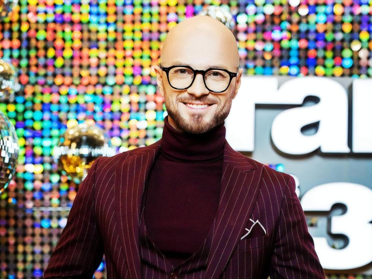 Влад Яма заявил, что в салонах красоты борется с последствиями регулярного нанесения грима