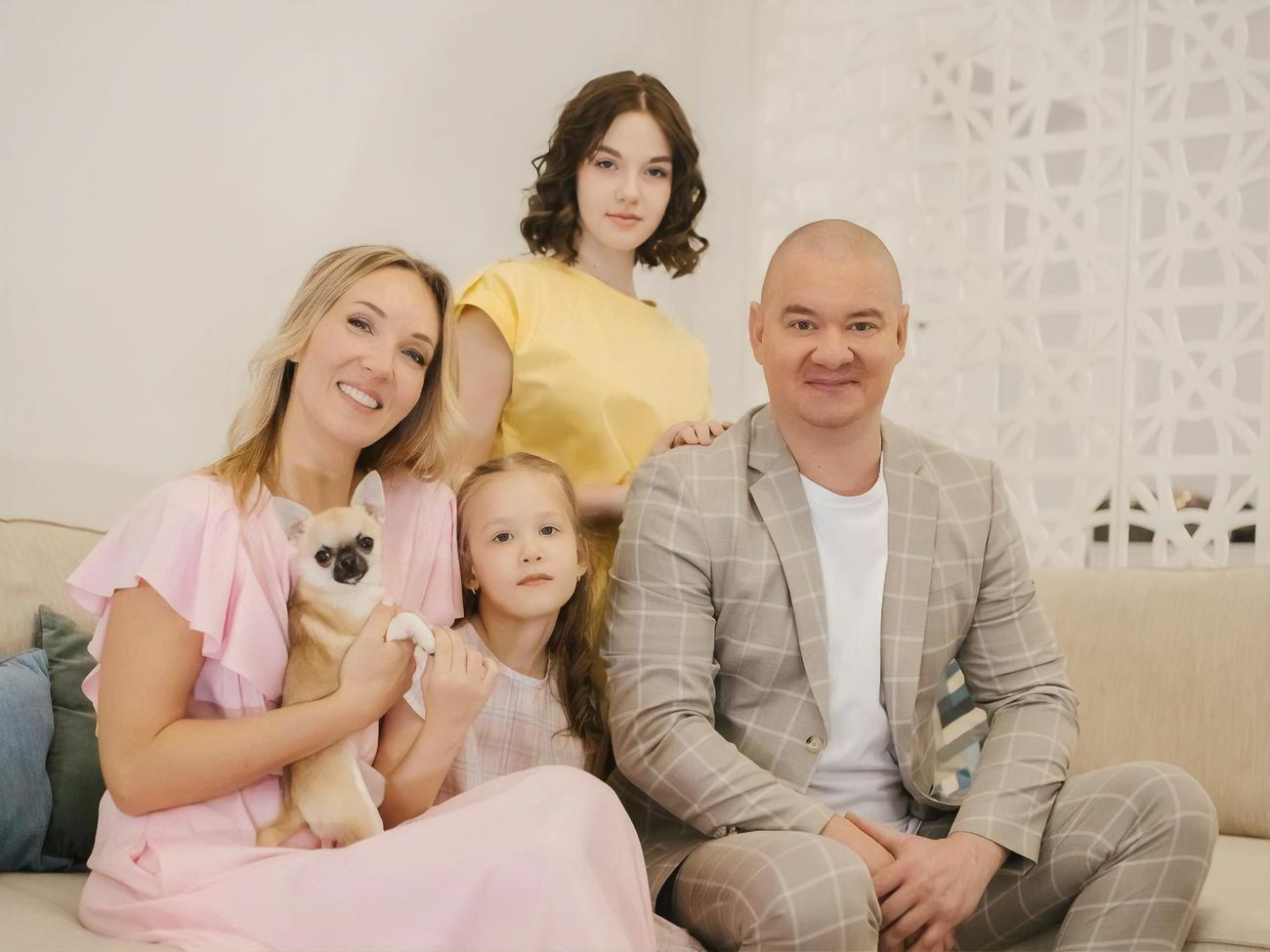 Ксения и Евгений Кошевые воспитывают двух дочерей