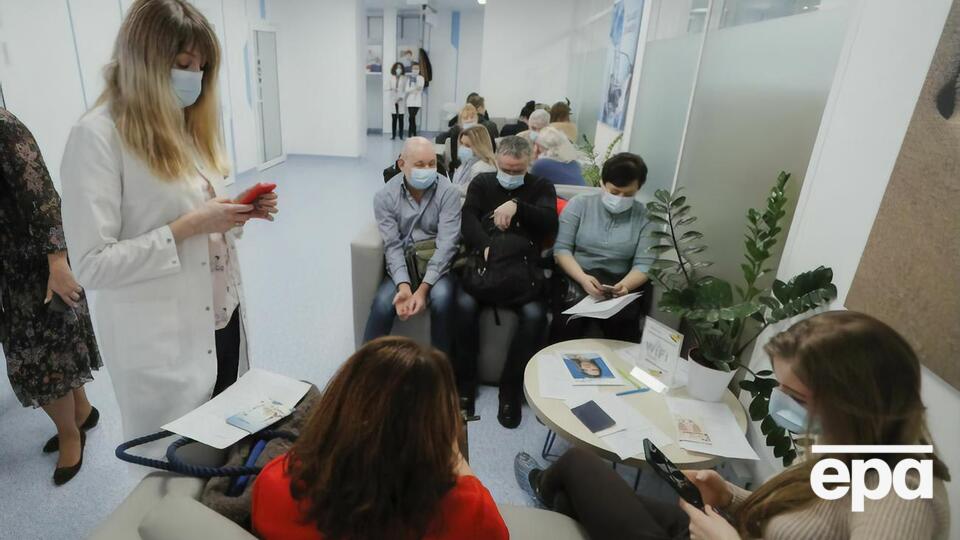Введение локдауна в Украине поддерживают 54% граждан