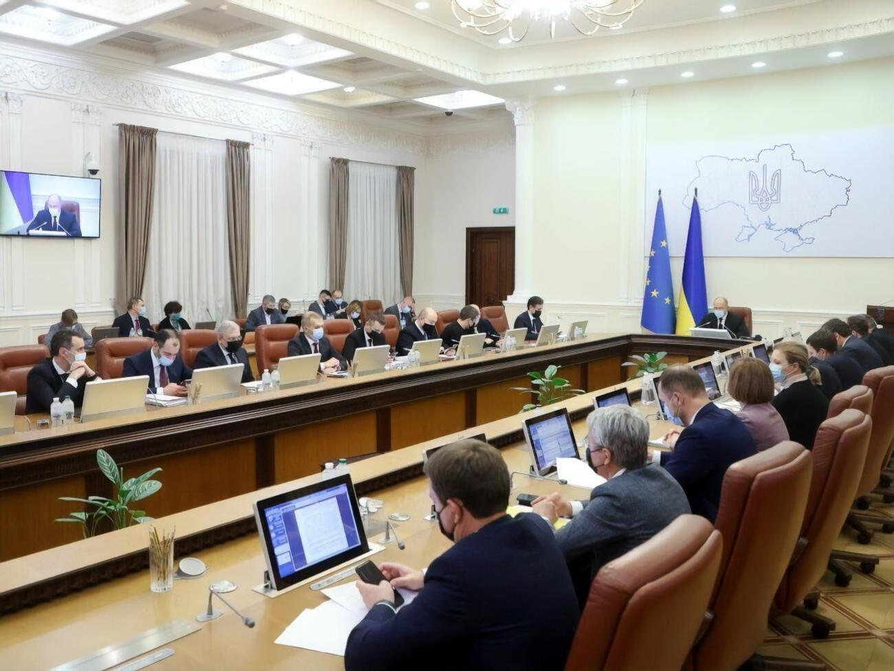 Рада на засіданні 3 листопада розгляне кадрові питання в уряді України, наголосив Мельничук