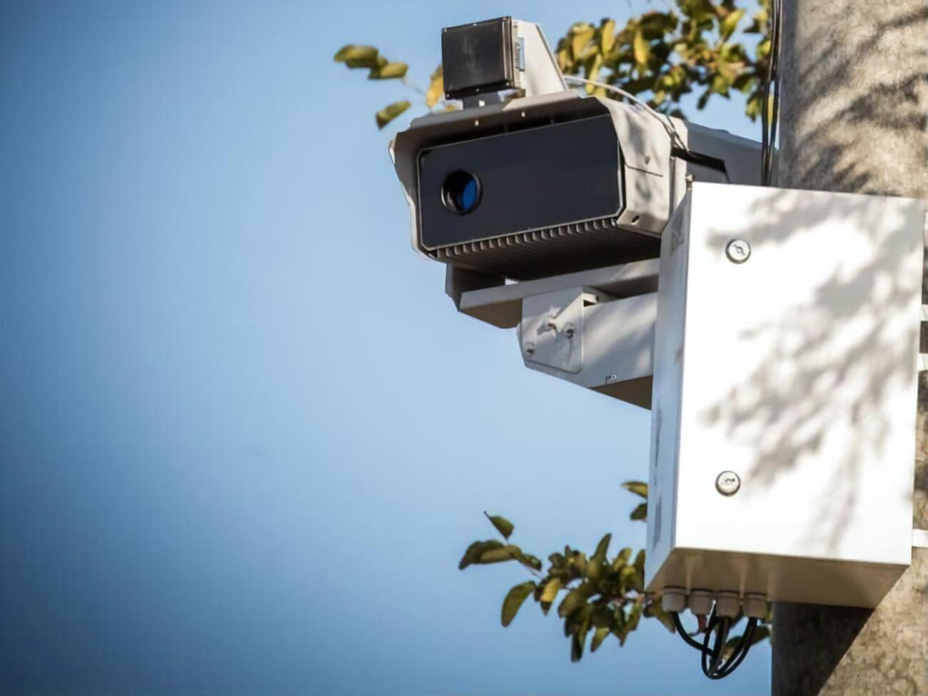 18 комплексів автофіксації порушень почнуть працювати у трьох містах та одній області України, зазначили у МВС