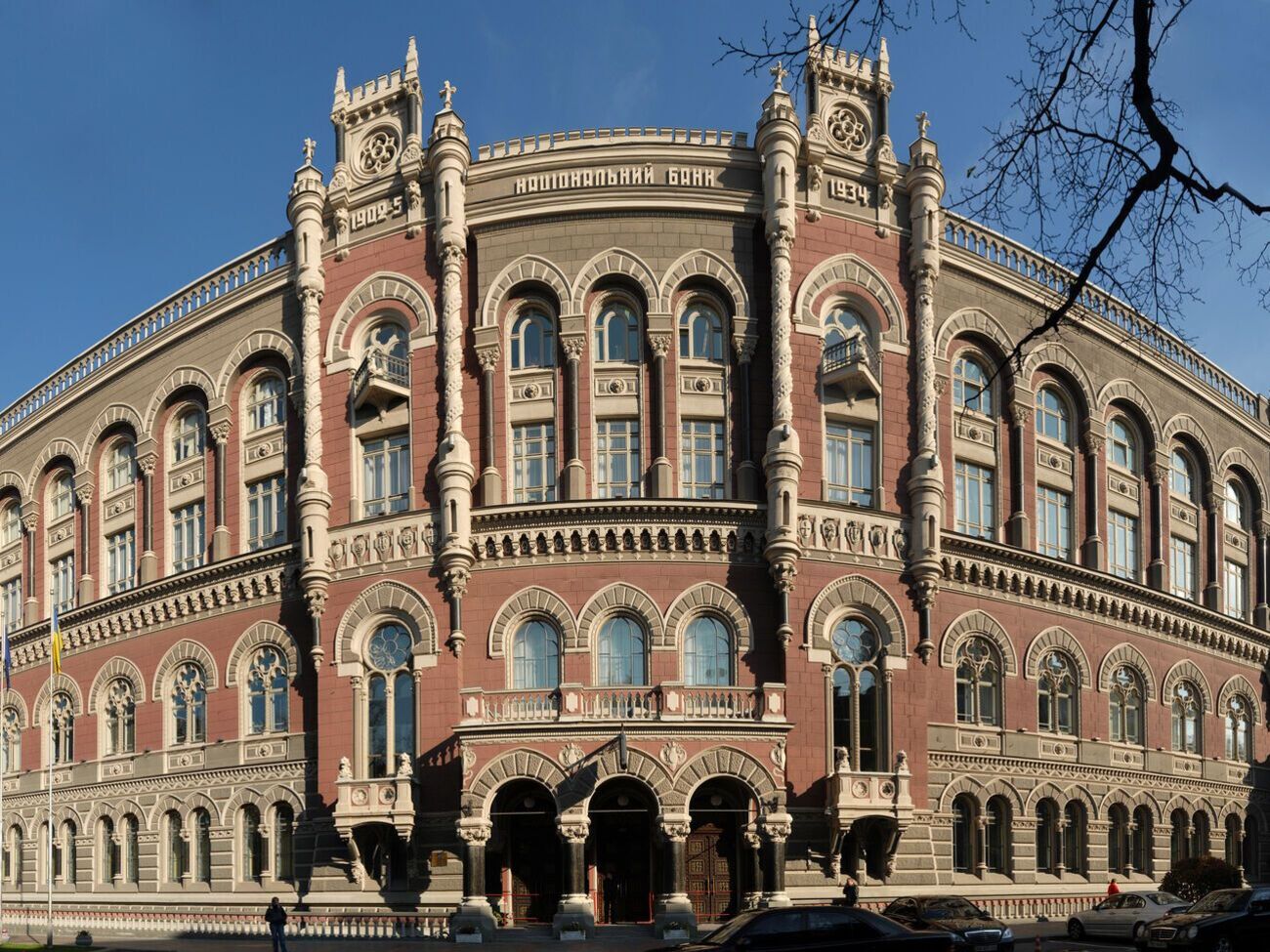 В Нацбанке считают, что от отсутствия локдаунов экономика выигрывает значительно больше, чем от непосредственного фискального стимула со стороны государства