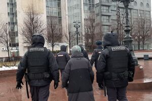 Івлєву відвезли до відділу поліції "Лужники"