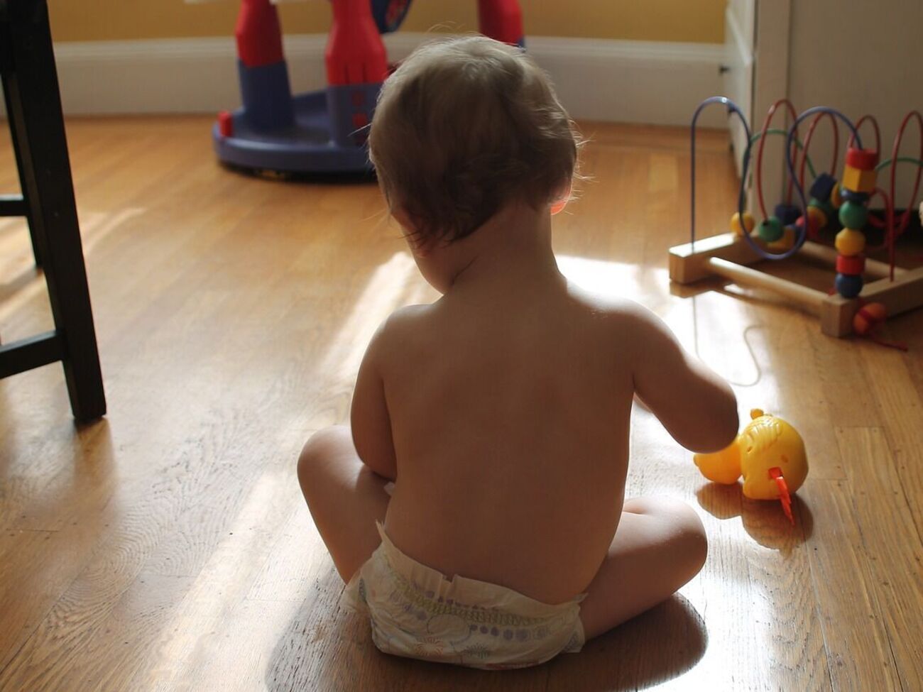 Правозахисники вважають, що найменших потрібно виховувати в сім'ях