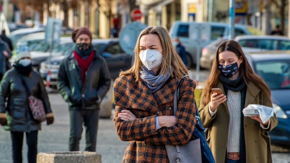 За весь час епідемії в Україні зафіксували 3,3 млн випадків COVID-19