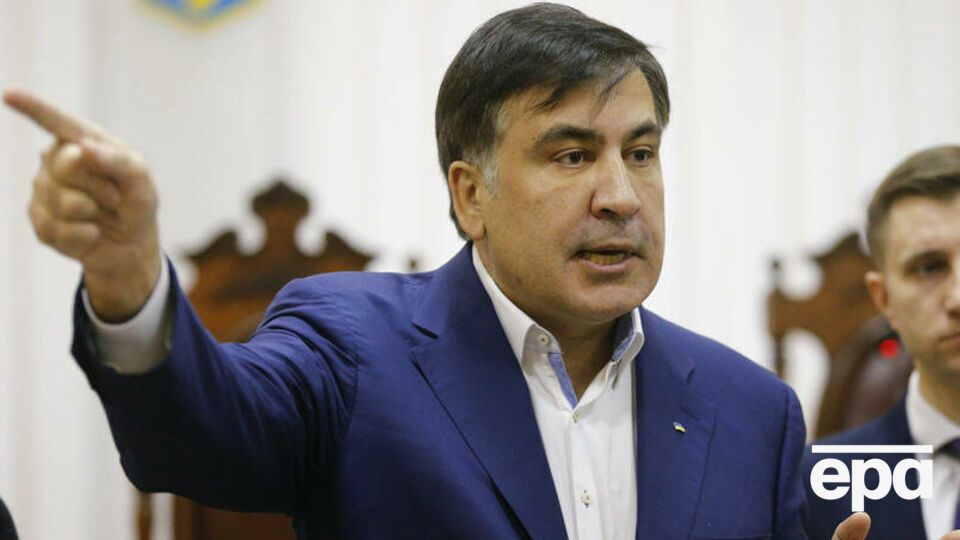 За словами лікаря, у Саакашвілі головні болі