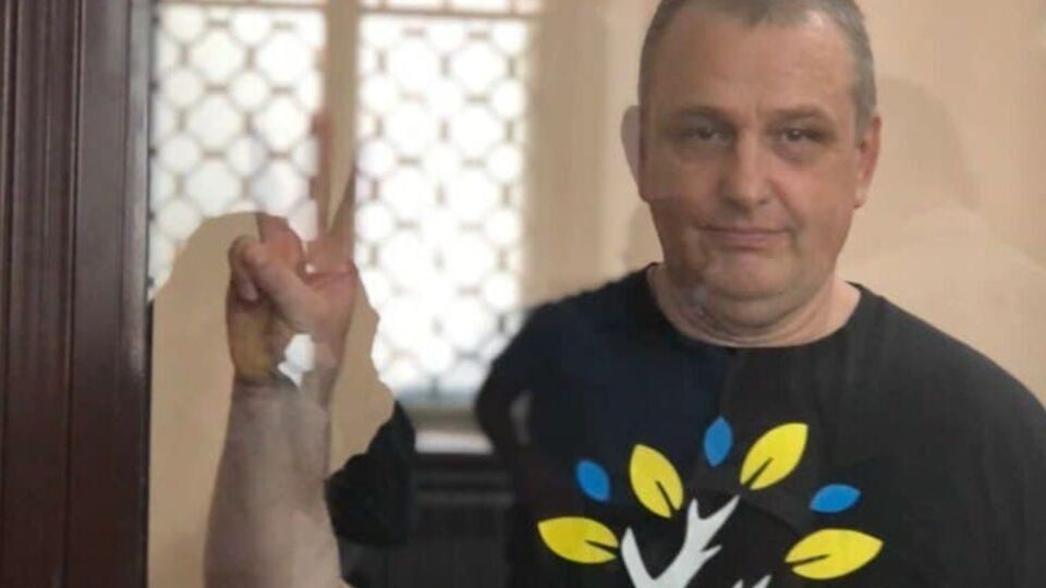 Есипенко обвиняют в изготовлении взрывчатки и хранении оружия