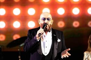 Шуфутинського занесено до бази "Миротворця"