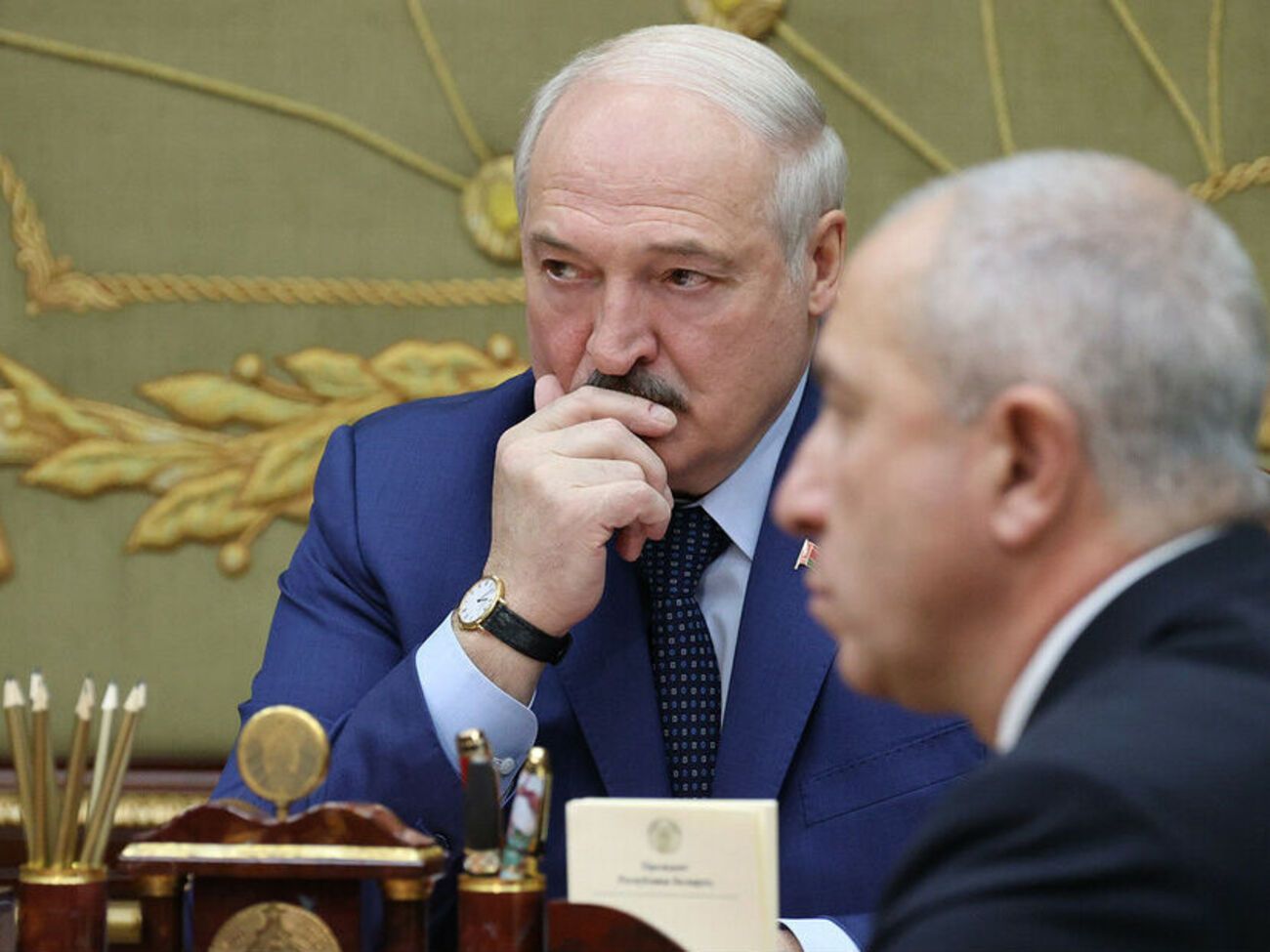 Лукашенко в разговоре с Меркель 15 ноября предложил ЕС создать гуманитарный коридор в ФРГ для мигрантов из Беларуси