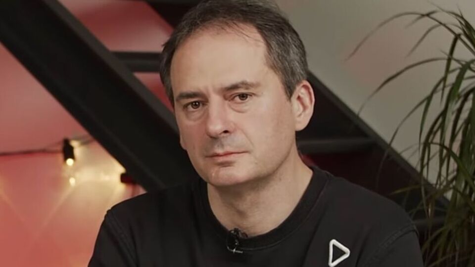 Полуторачасовое интервью с Грозевым записали по Skype