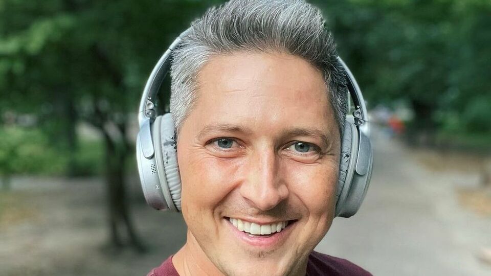 Педан: Обожаю этот вид транспорта – можно и выспаться, и потусить, и нормально сэкономить