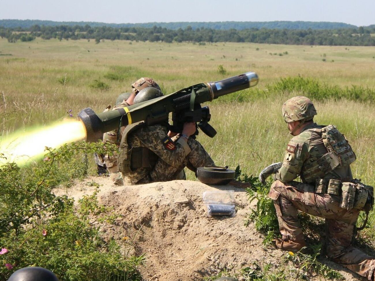 США погоджуються з тим, що Україна має право захищати свою землю з використанням будь-якої зброї, зазначив нардеп