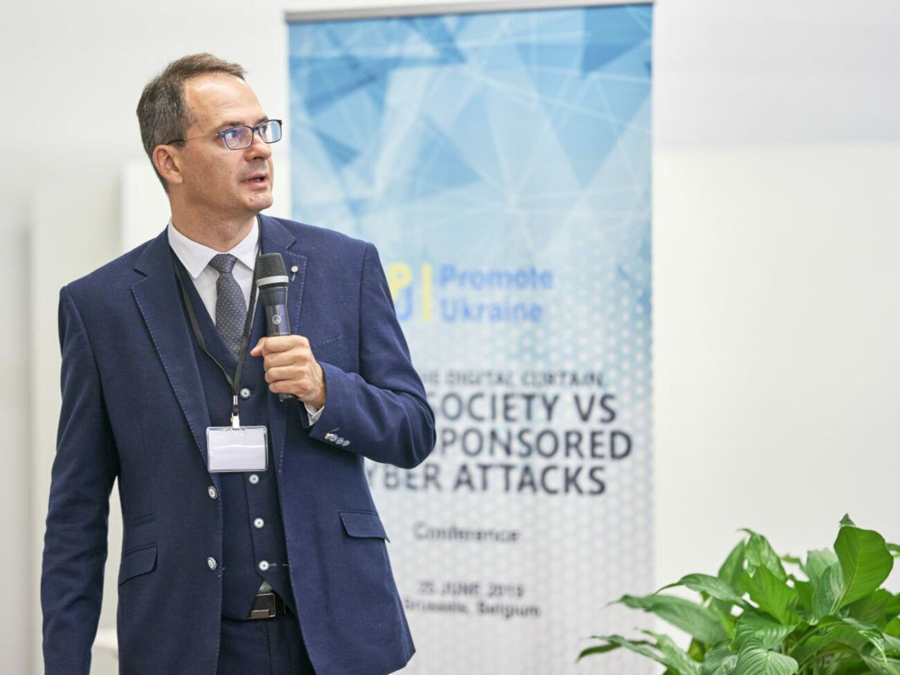 Грозев подробно рассказал о расследовании "вагнергейта"