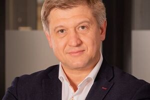 Данилюк: Наши Вооруженные силы готовятся, даже если верховный главнокомандующий не понимает опасностей