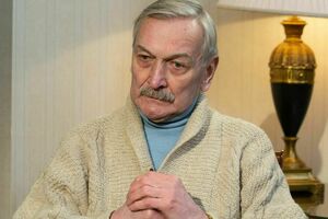 Студентки звинуватили 75-річного Талашка у сексуальних домаганнях