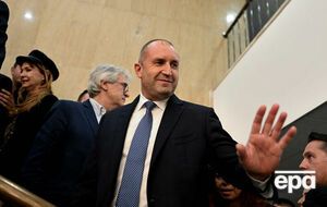 Радев называл оккупированный Крым "российским". Оккупационные власти зовут его "убедиться, что никакой "аннексии" не было"