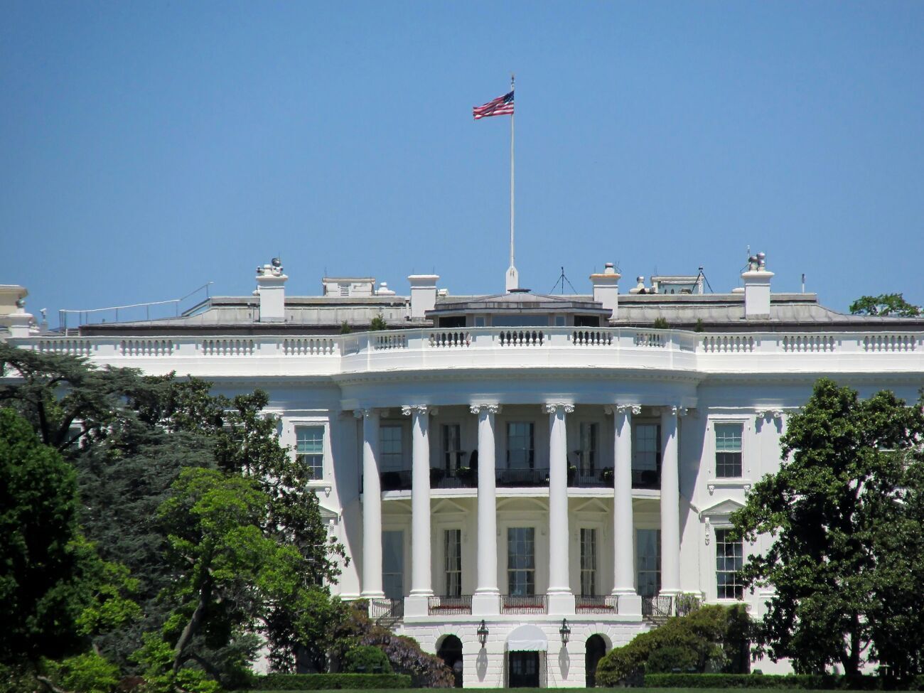 США находятся в тесном контакте с украинскими лидерами, отметили в Белом доме