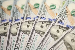 В Украину помощь от МВФ поступила в августе