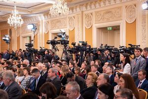 На форуме выступят политики, военные, экономисты, эксперты по проблемам безопасности и международных отношений, общественные активисты