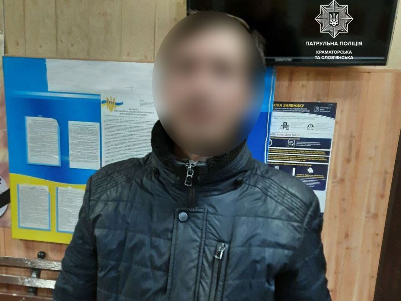 Поліцейським чоловік заявив, що потребує консультації