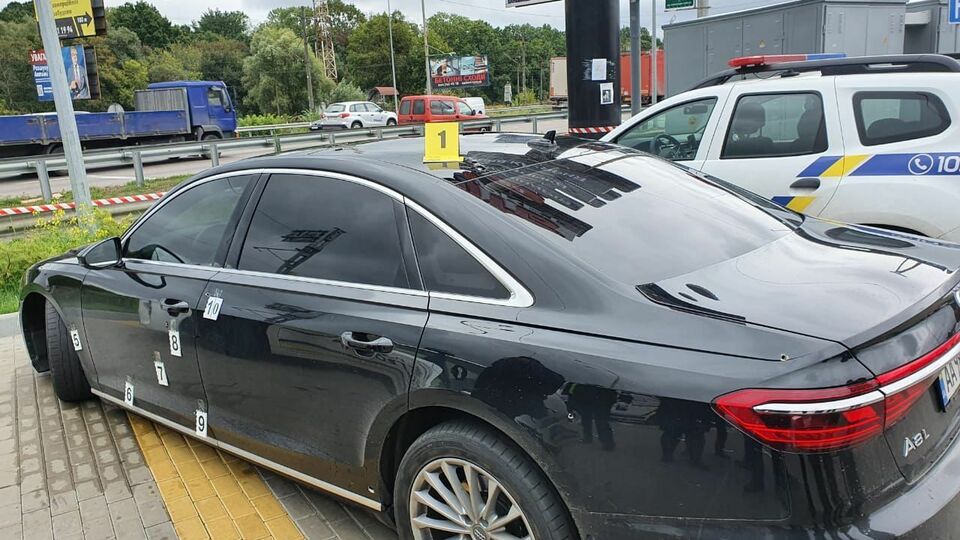 Машину Шефира обстреляли 22 сентября под Киевом