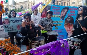 Жінки Мексики відстоюють свої права на акціях та маршах